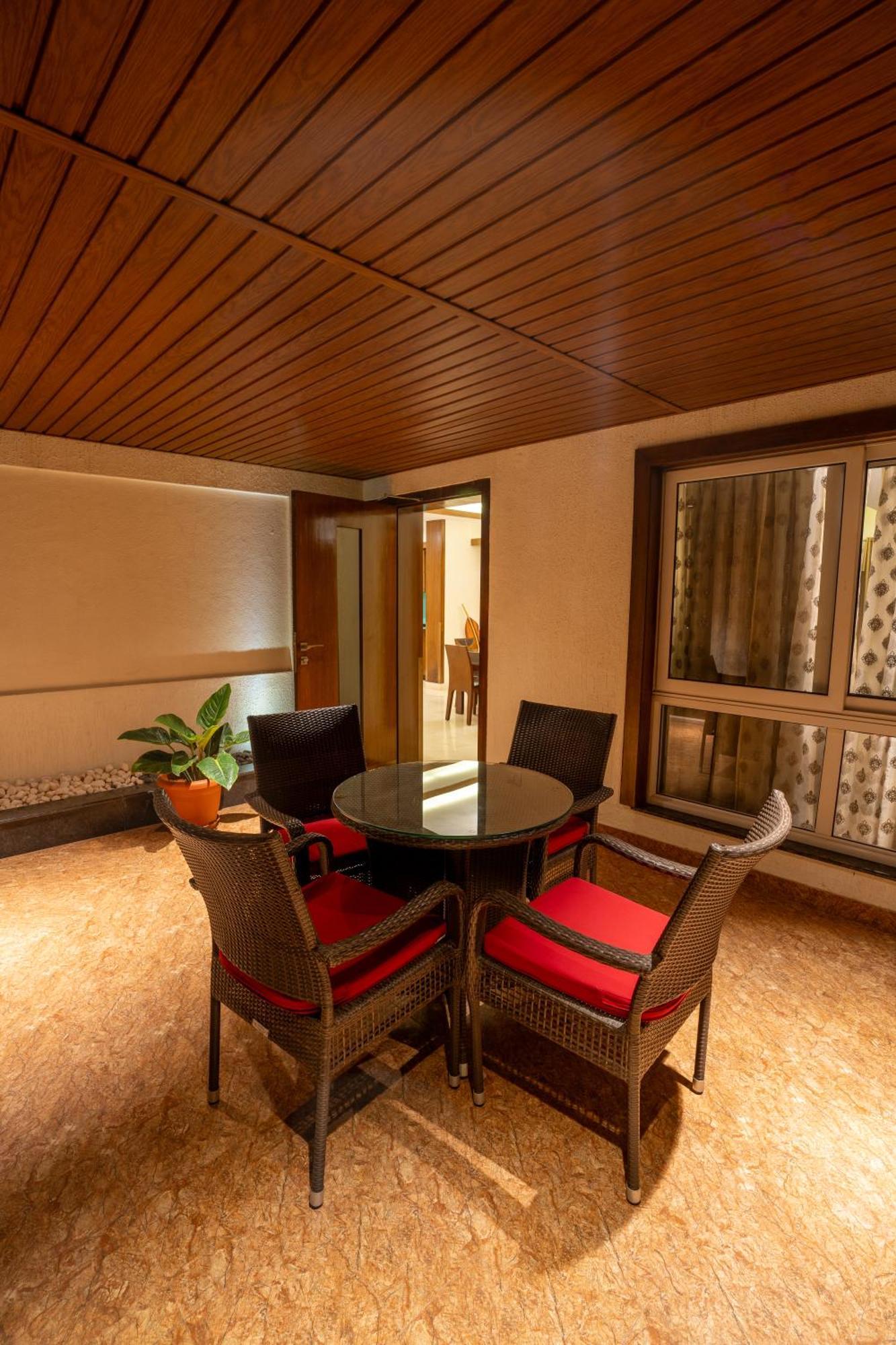 Clarks Exotica Convention Resort & Spa Devanahalli Bagian luar foto