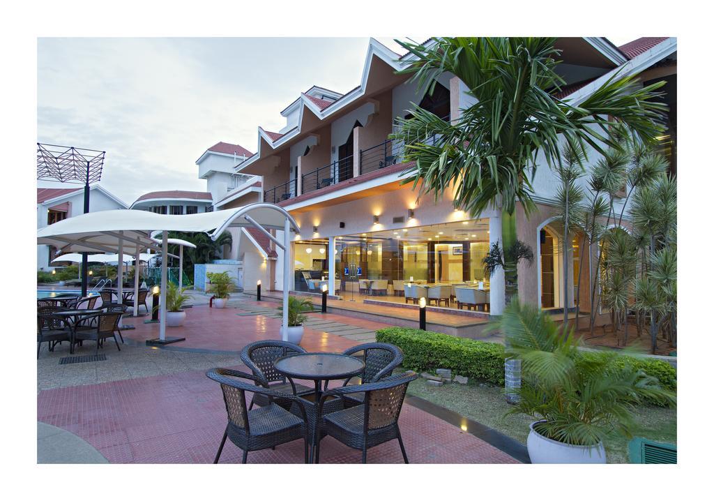 Clarks Exotica Convention Resort & Spa Devanahalli Bagian luar foto